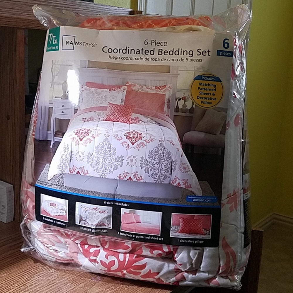 Twin/Twin XL 6-Piece Bedding Set